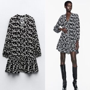 New Zara Printed Long-Sleeve Swing Dress